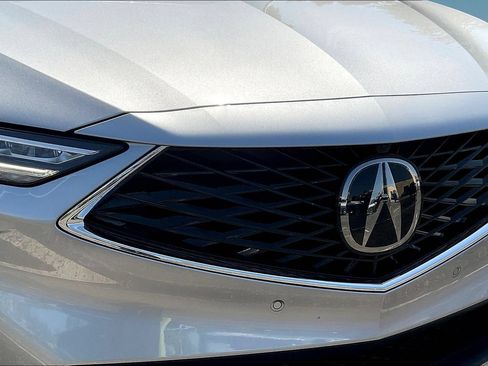 Used 2025 Acura MDX SH-AWD w/ Advance Package image 32