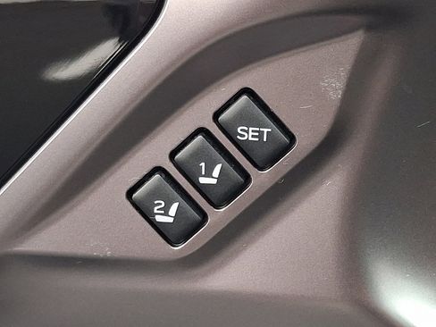 Used 2023 Subaru Outback Limited image 27