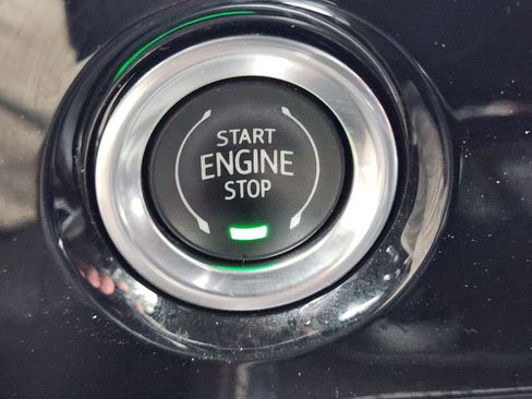 Certified 2024 Chevrolet Silverado 1500 LT image 21