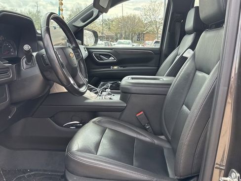 Used 2021 Chevrolet Tahoe LT w/ Rear Media and Nav Package image 6