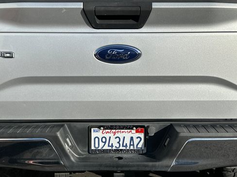 Used 2016 Ford F150 XLT image 41