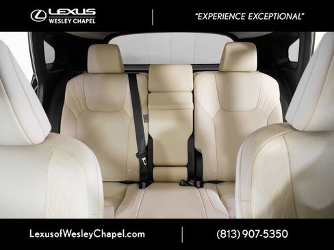 Used 2024 Lexus RX 350 FWD w/ Technology Package image 27