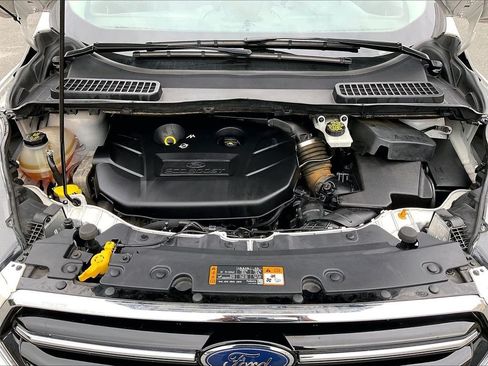 Used 2019 Ford Escape Titanium AWD/4WD image 30