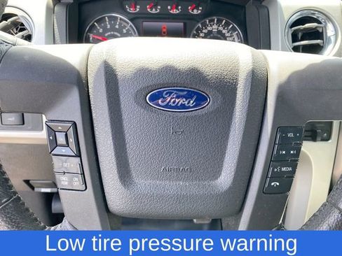 Used 2014 Ford F150 FX4 w/ Equipment Group 402A Luxury AWD/4WD image 12