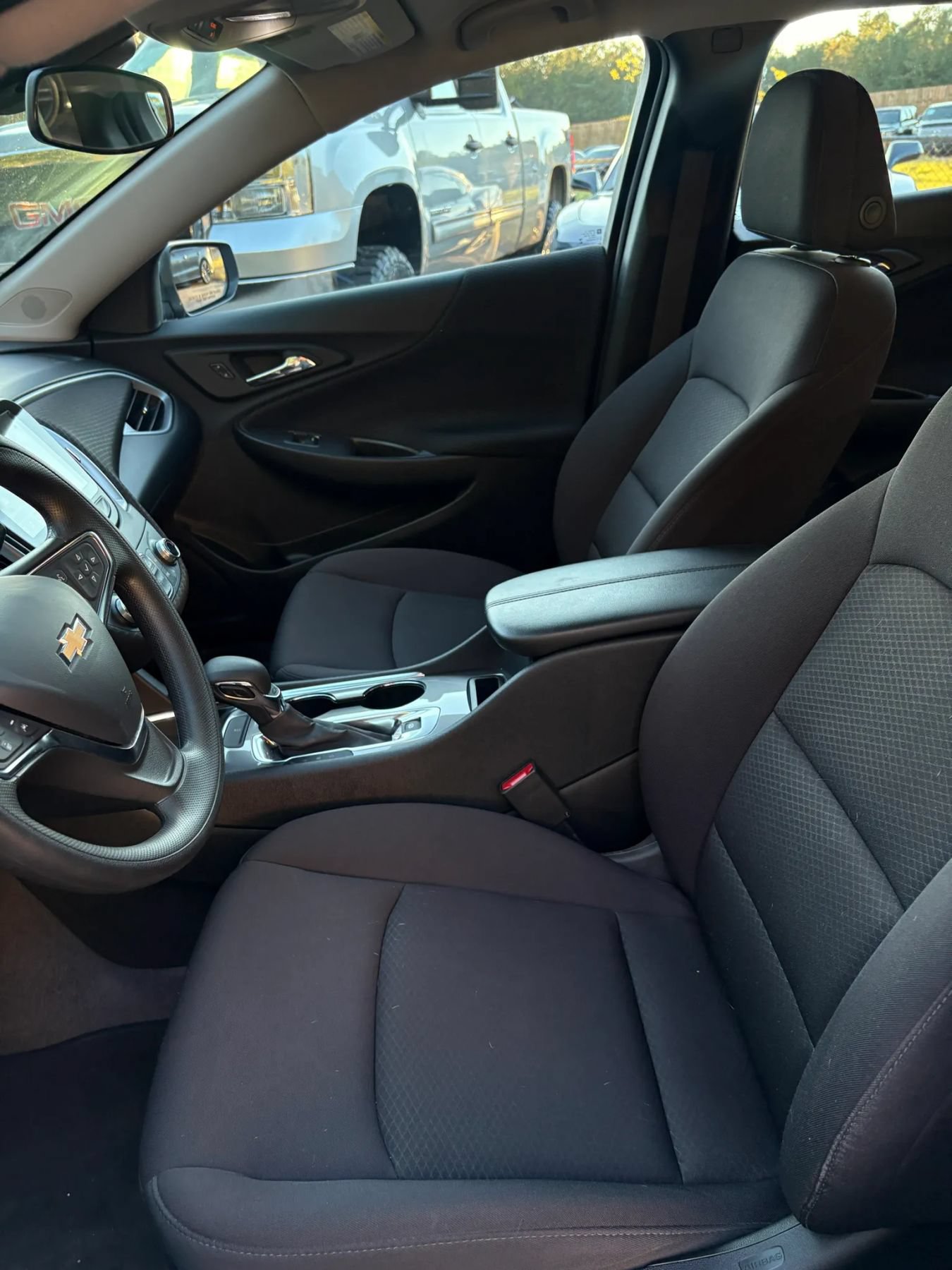 Used 2023 Chevrolet Malibu LT FWD image 12