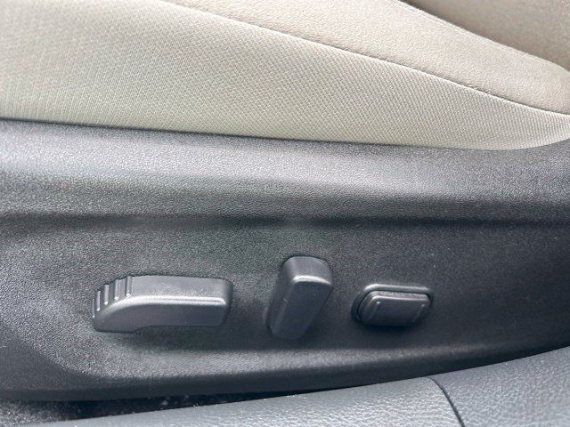 Used 2023 Nissan Altima 2.5 SV w/ SV Premium Package FWD image 14
