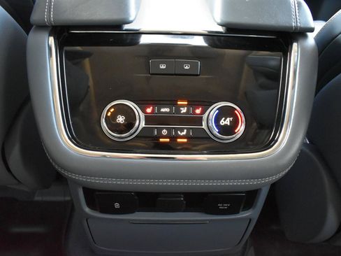 Used 2018 Lincoln Navigator Black Label w/ Cargo Package AWD/4WD image 45