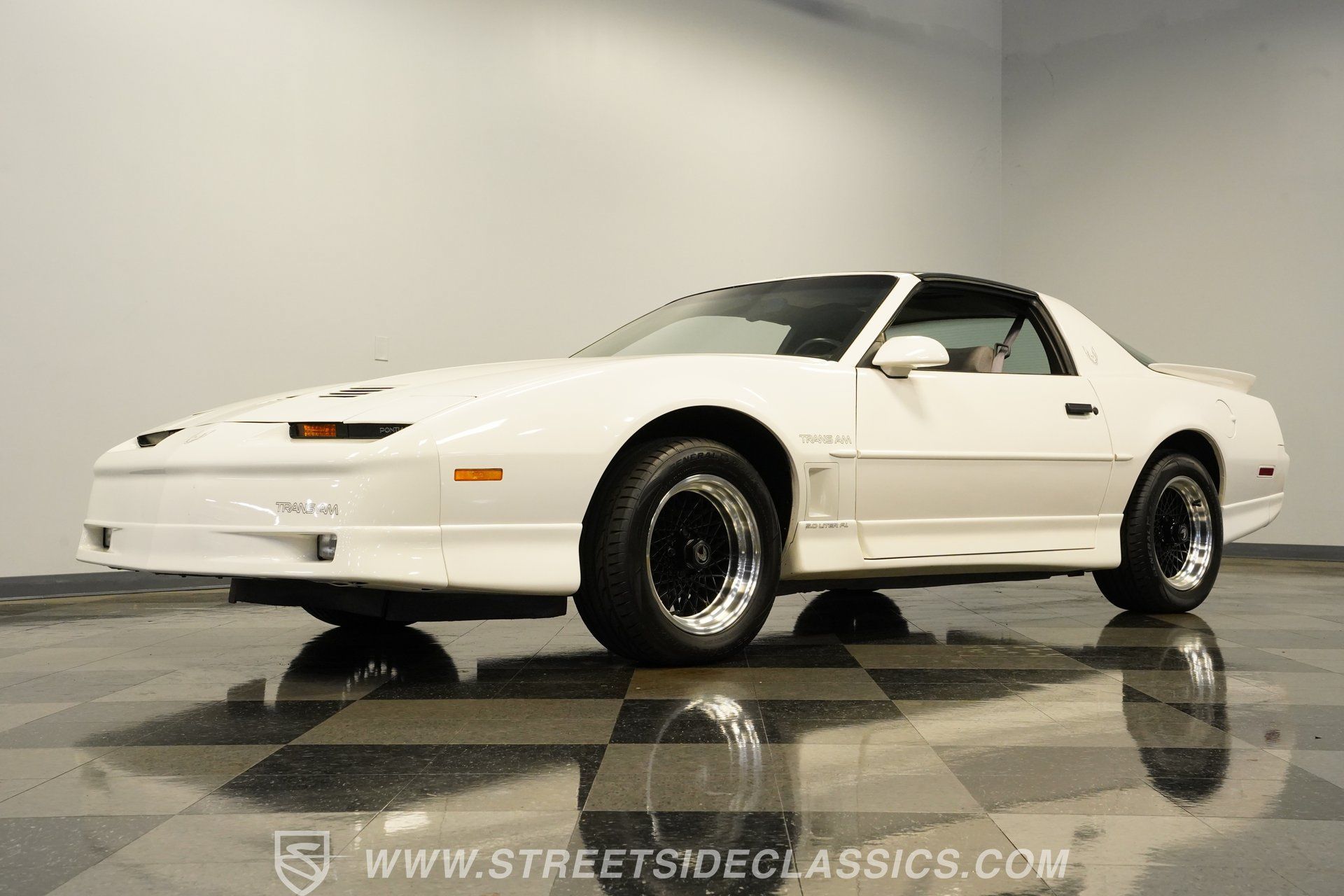 Used 1989 Pontiac Firebird Trans Am RWD image 22