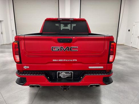 Used 2024 GMC Sierra 1500 Elevation w/ Elevation Premium Package AWD/4WD image 8
