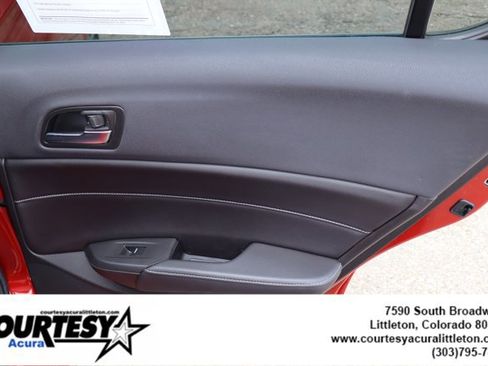 Used 2020 Acura ILX image 32