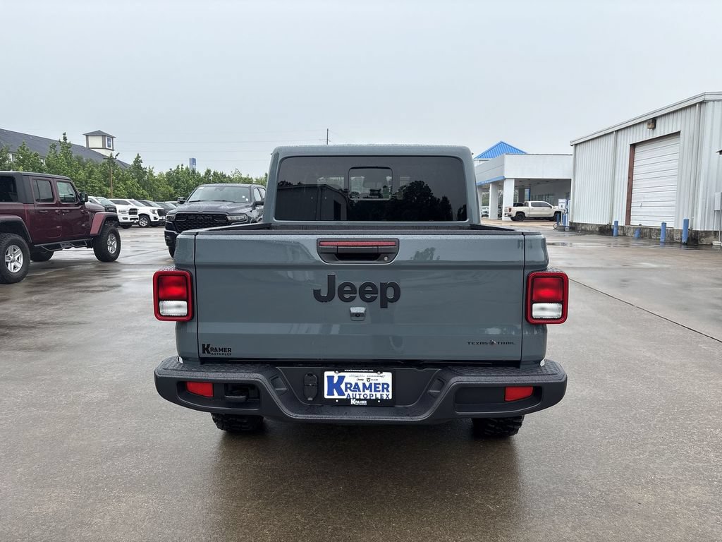 New 2026 Jeep Gladiator Sport AWD/4WD image 7