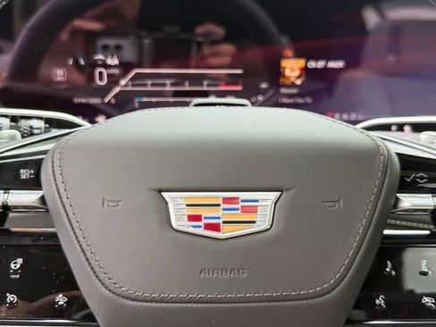 New 2026 Cadillac Escalade Platinum Sport AWD/4WD image 24