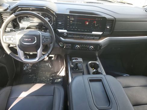 Certified 2022 GMC Sierra 1500 Elevation w/ Elevation Premium Package image 14