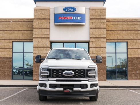 Used 2026 Ford F350 Platinum image 3