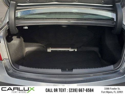Used 2013 Acura ILX w/ Premium Package image 8