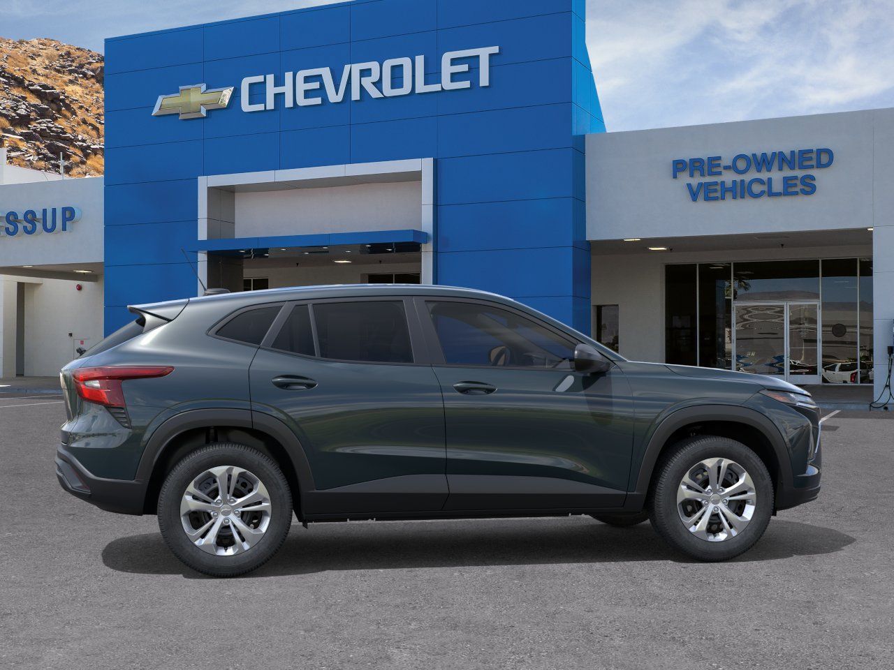 Used 2026 Chevrolet Trax LS FWD image 5