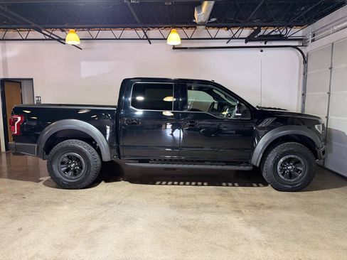 Used 2018 Ford F150 Raptor w/ Equipment Group 802A Luxury AWD/4WD image 5