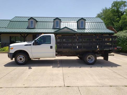 Used 2016 Ford F350 XL RWD image 2
