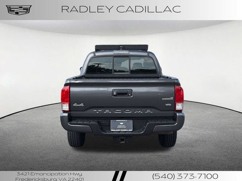 Used 2016 Toyota Tacoma SR w/ Towing Package AWD/4WD image 18