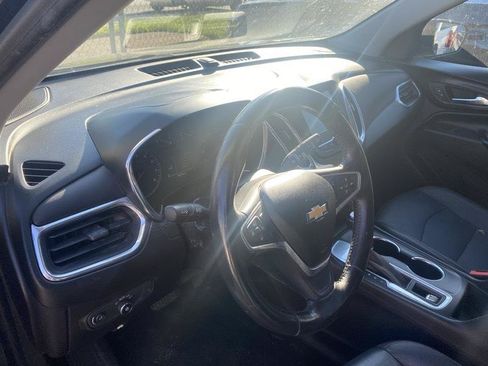 Used 2018 Chevrolet Equinox LT FWD image 6