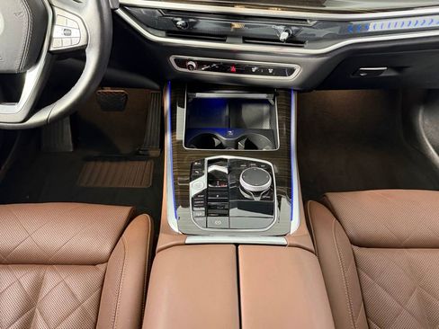 Used 2025 BMW X5 xDrive40i image 15