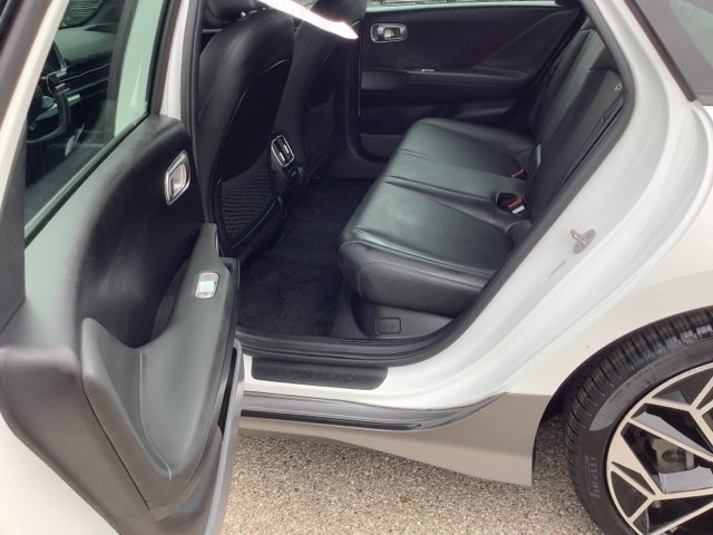 Certified 2023 Hyundai Ioniq 6 SEL RWD image 11