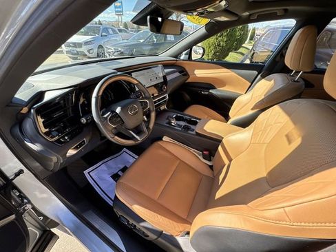 Used 2023 Lexus RX 350 AWD image 32