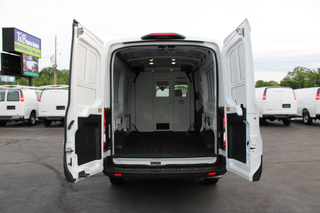 Used 2024 Ford Transit 250 148 Medium Roof RWD image 13