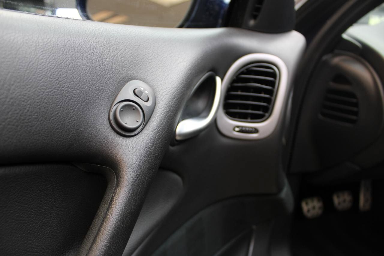 Used 2005 Pontiac GTO RWD image 33