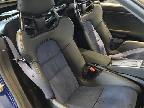 Used 2023 Porsche 718 Cayman GT4 RS w/ Weissach Package image 16