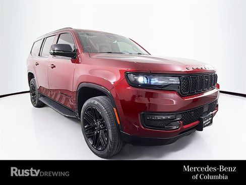 Used 2023 Jeep Wagoneer Series II w/ Convenience Group I image 1