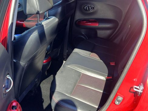 Used 2015 Nissan Juke SL image 9