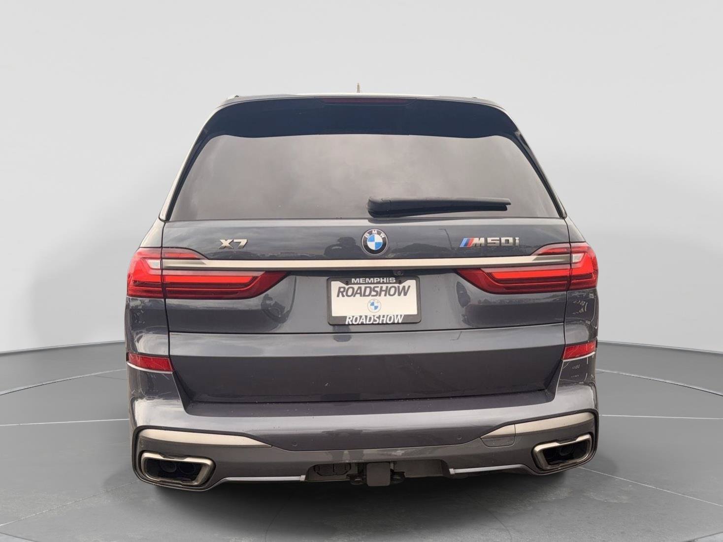 Used 2022 BMW X7 M50i AWD/4WD image 4