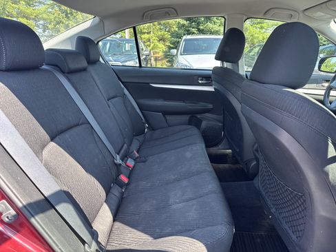 Used 2010 Subaru Legacy 2.5i AWD/4WD image 16