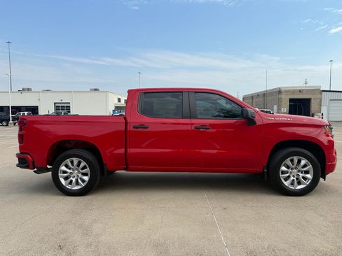 Used 2023 Chevrolet Silverado 1500 Custom RWD image 4