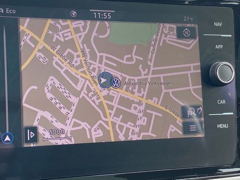 Used 2022 Volkswagen Atlas Cross Sport SEL R-Line image 16