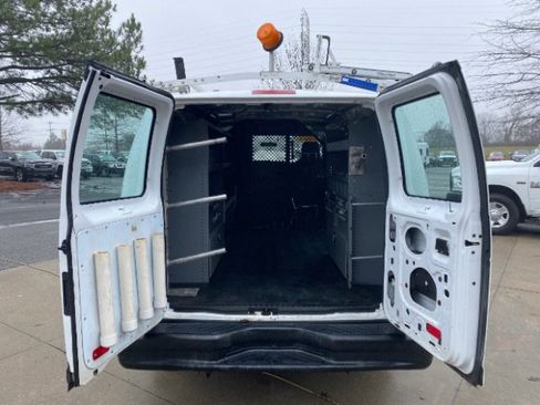 Used 2014 Ford E-150 and Econoline 150 image 8