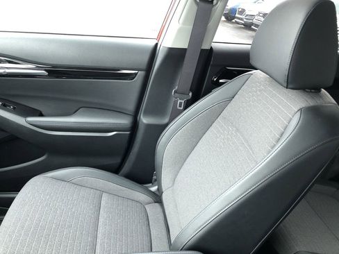 Used 2022 Kia Seltos Nightfall Edition image 23