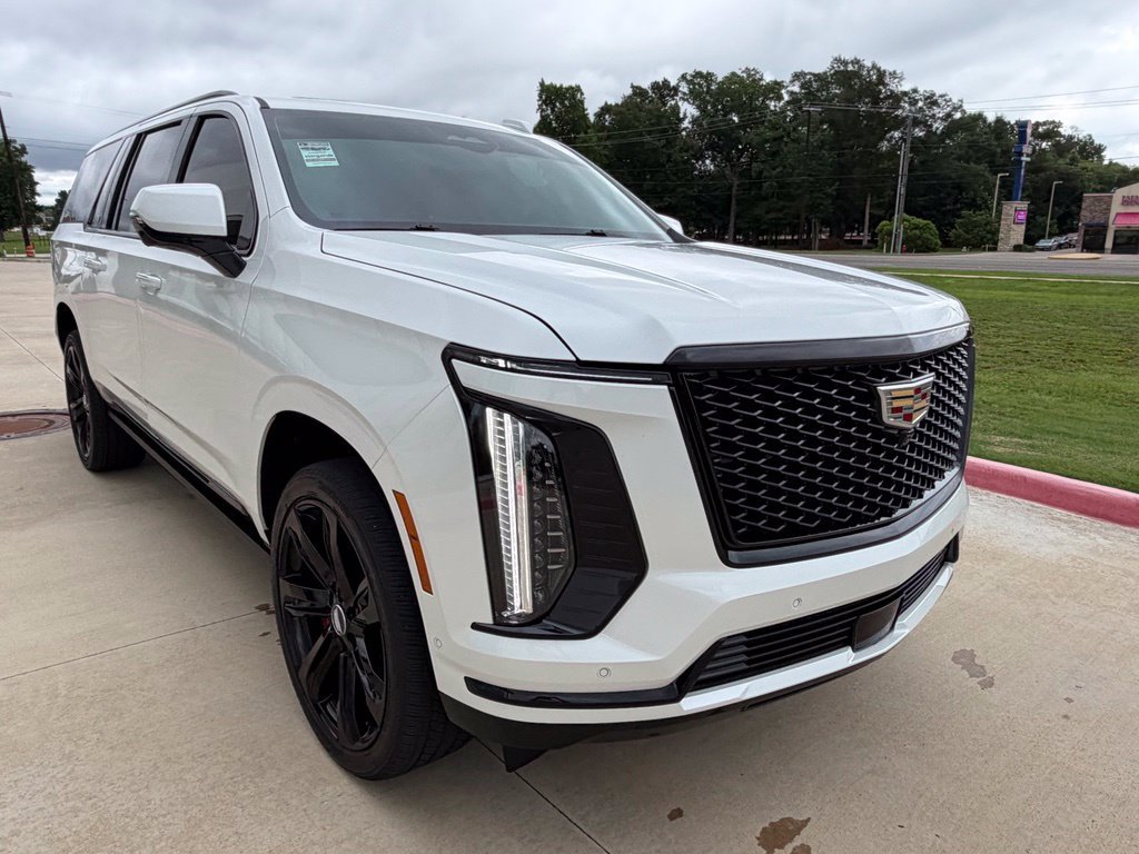 Used 2025 Cadillac Escalade ESV Sport w/ Touring Package AWD/4WD image 7