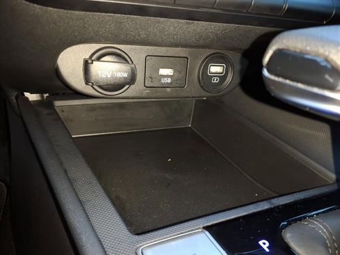 Used 2021 Hyundai Elantra SEL image 26