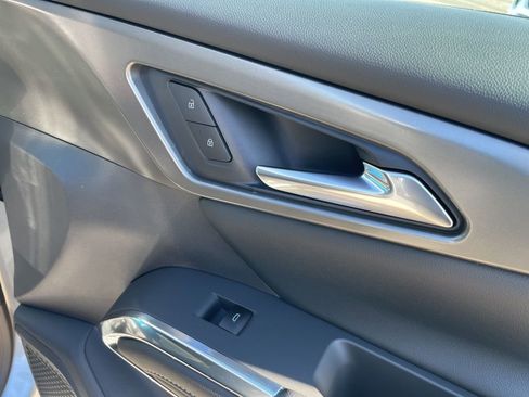 New 2026 Chevrolet Traverse LT w/ Driver Confidence Package image 31