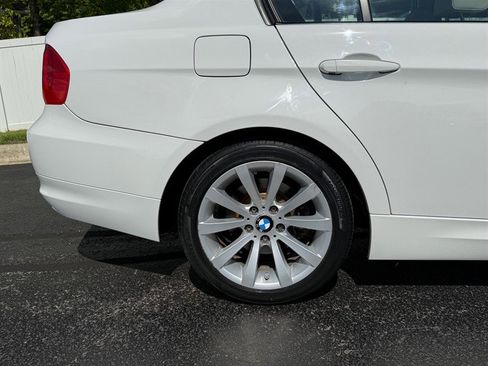 Used 2011 BMW 328i xDrive Sedan AWD/4WD image 36