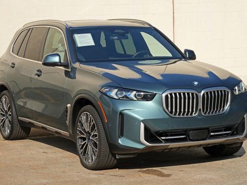 Used 2025 BMW X5 sDrive40i w/ Climate Comfort Package RWD image 62