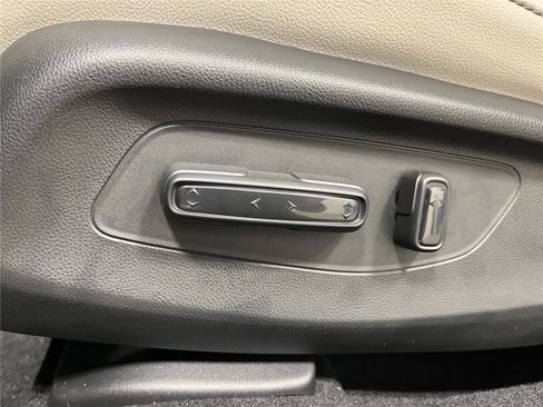 New 2027 Honda HR-V EX-L image 14