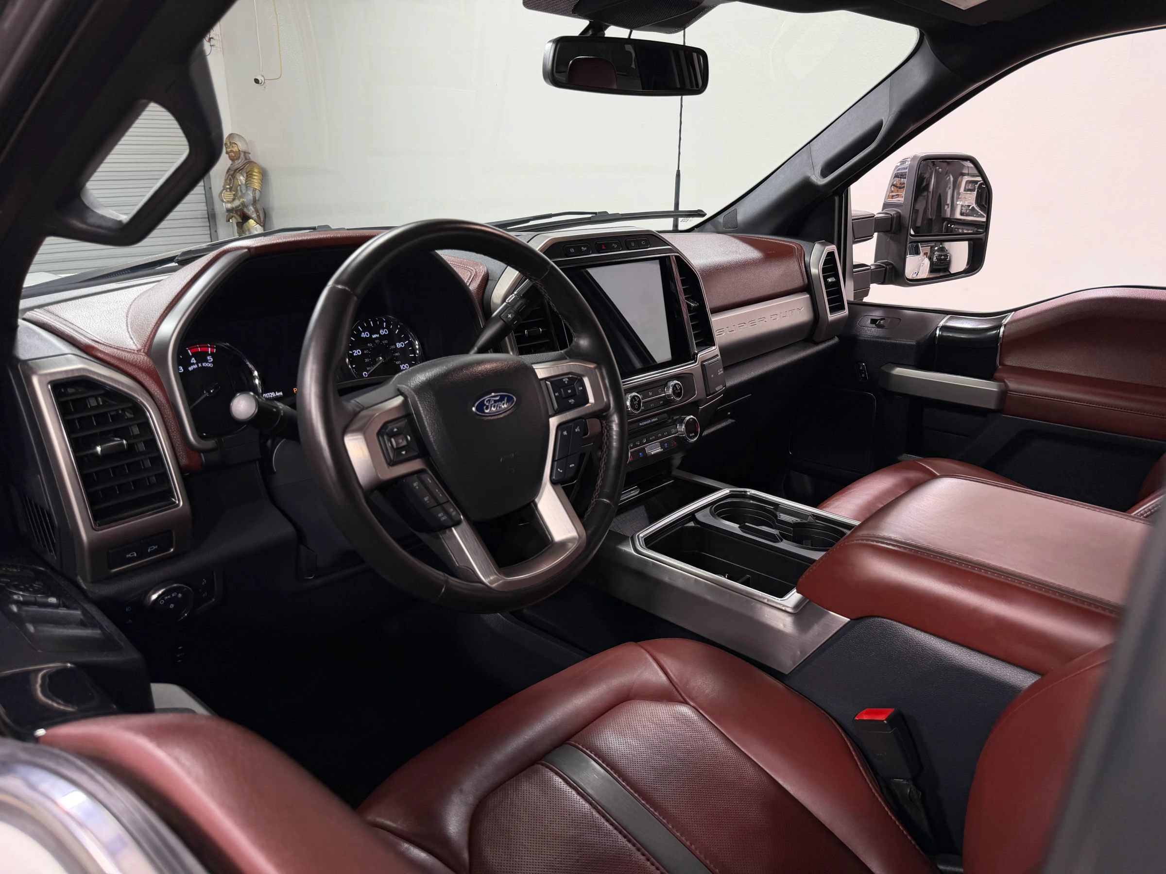 Used 2022 Ford F350 Platinum w/ FX4 Off-Road Package AWD/4WD image 15