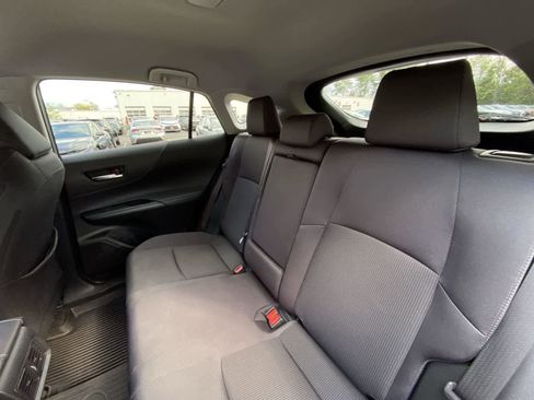 Used 2023 Toyota Venza LE AWD/4WD image 51