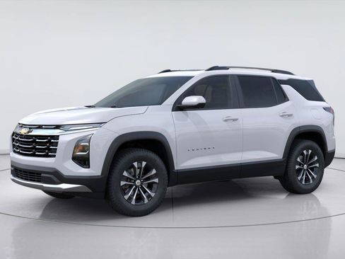 New 2027 Chevrolet Equinox LT w/ Safety and Technology Package FWD image 2