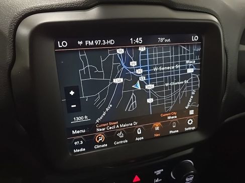 Used 2021 Jeep Renegade Latitude AWD/4WD image 24