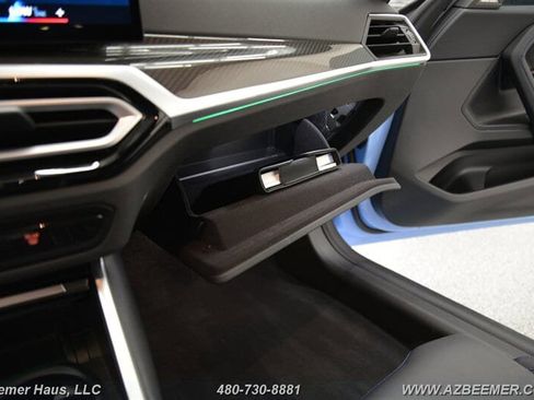 Used 2024 BMW M2 w/ Lighting Package image 31