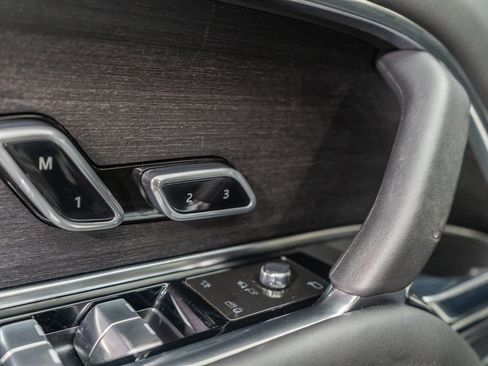 Used 2022 Land Rover Range Rover Long Wheelbase First Edition image 64